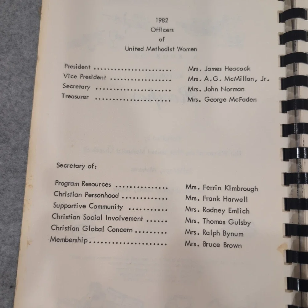 1982 Our Favorite Recipes First United Methodist Church Talladega AL Cookbook - Picture 3 of 3